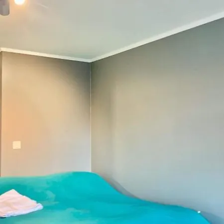 Πανσιόν Kronborg Marina