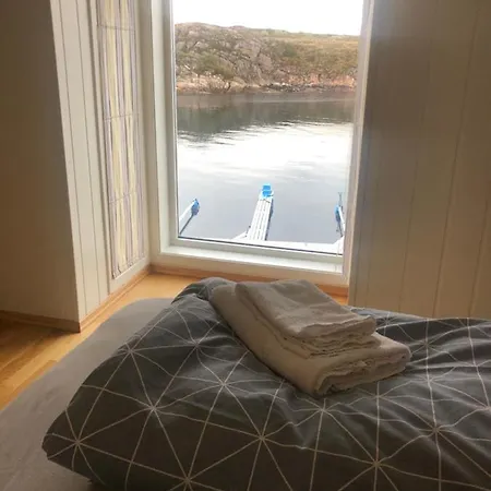 Πανσιόν Kronborg Marina